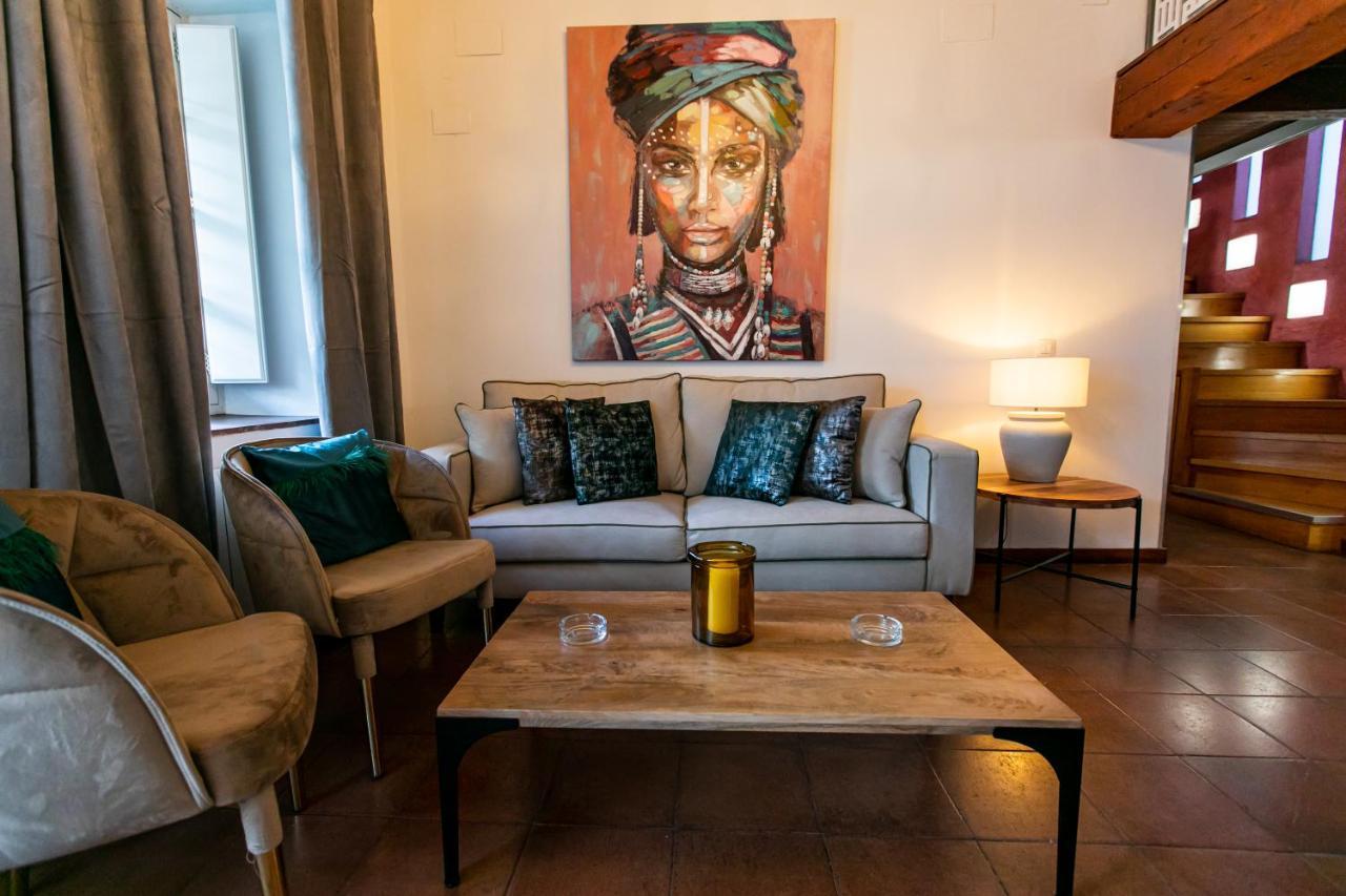 Apartamento 3 Dormitorios En Calle San Vicente. Seville Luaran gambar